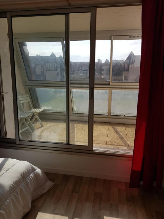 Studio Front De Mer Ouistreham Exterior photo